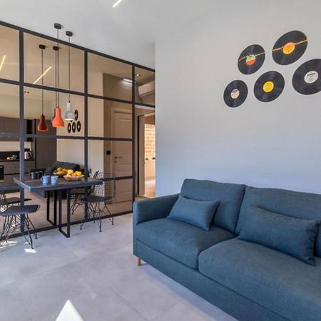 New - Designer Finished 1 Bedroom Apartment A 5 Minutes Ferry Away From Valletta Mosta Exterior foto